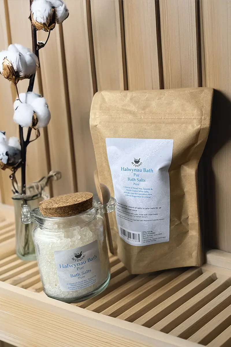 Bath Salts Pure Halwynau Bath Pue A blend of Dead Sea Epsom & Halen Môn Welsh sea salts delicate care for sensitive skin without fragrance or colour