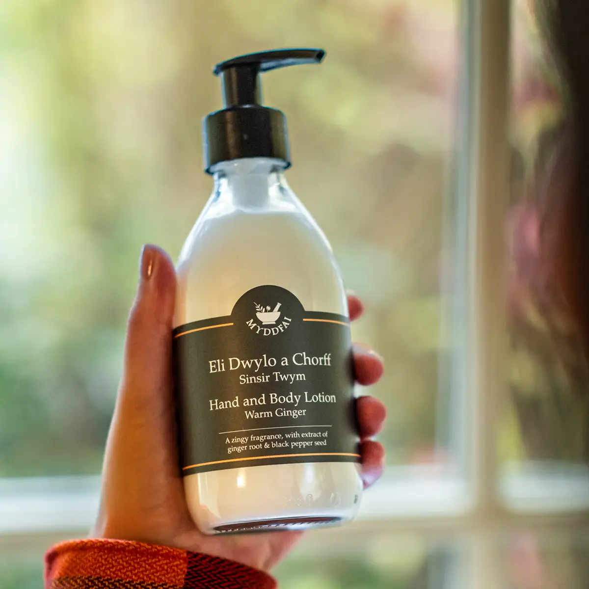 Hand and Body Lotion Sinsir Twym (Warm Ginger)